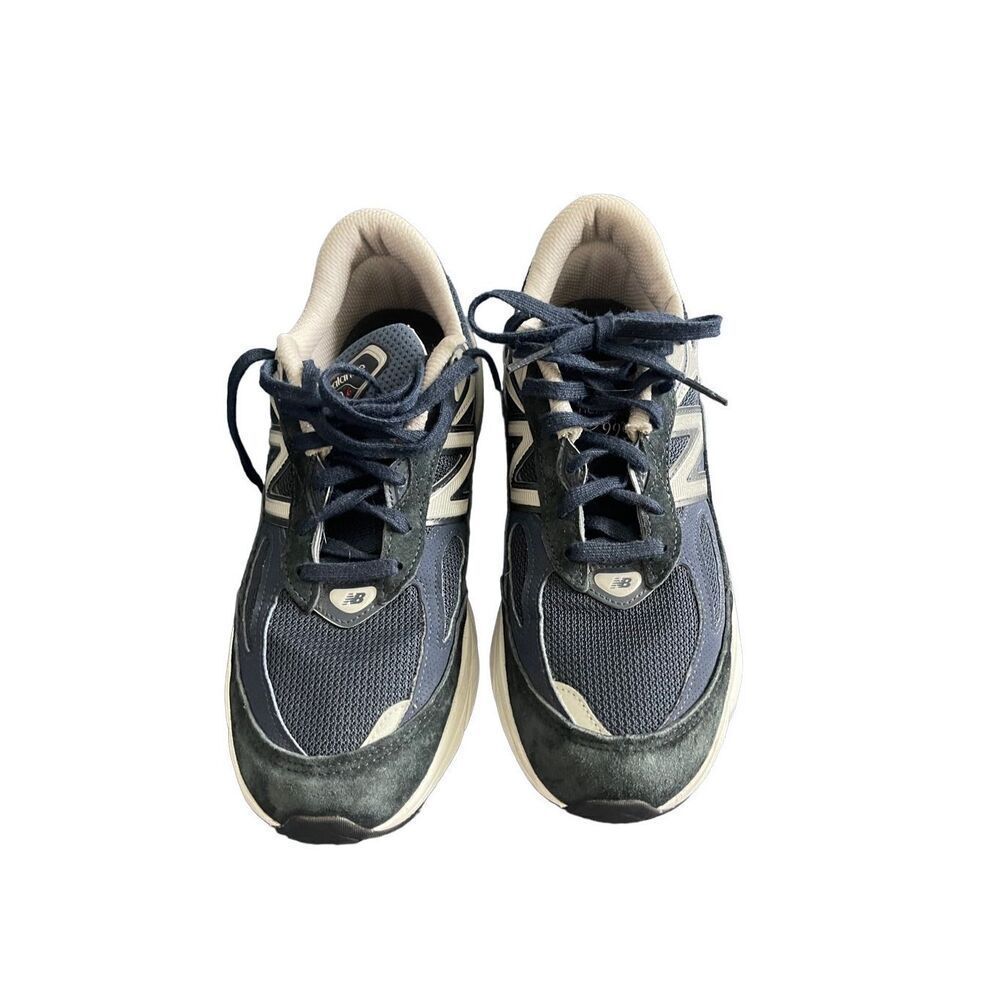 New Balance Womens Black & White Lace Up Made in USA 990v6 Running Shoes Size 10